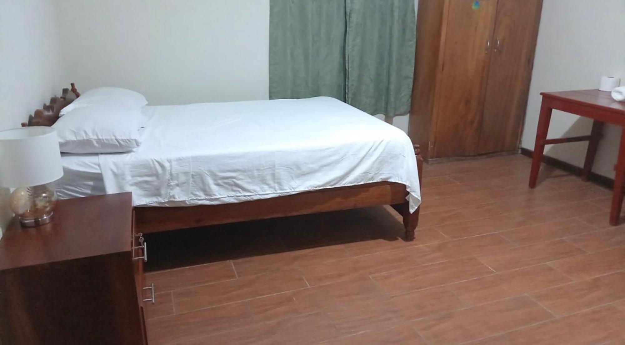 Ibania Hostal Tamanique エクステリア 写真